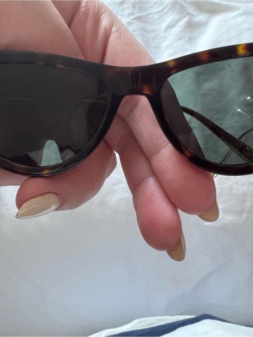 Dior cat-eye sunglasses - Picture 2 of 5